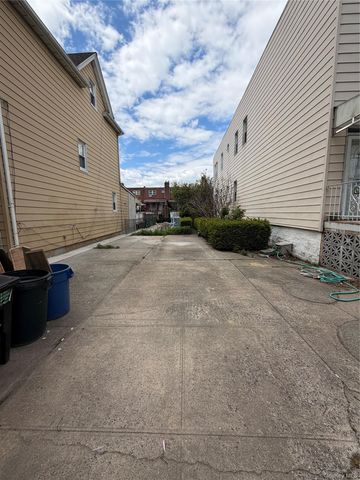 1871 Matthews Avenue, Bronx, NY 10462