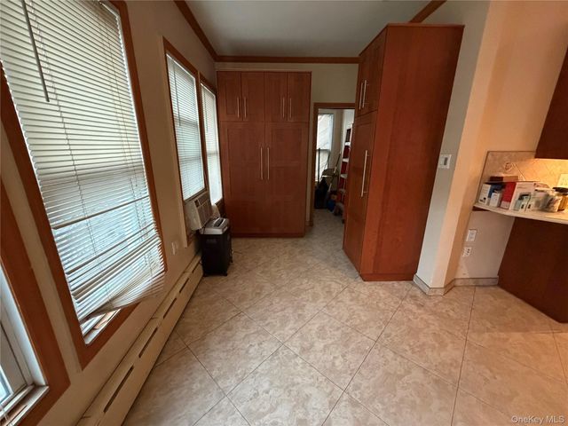 1871 Matthews Avenue, Bronx, NY 10462