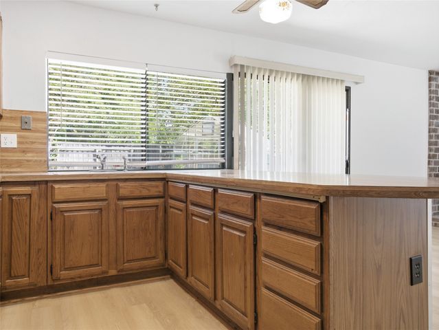 3053 Villa Sur Trail, Dallas, TX 75228