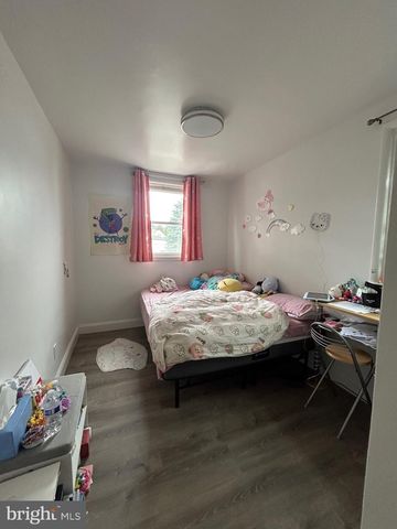 830-00 PINE HILL RD, Philadelphia, PA 19115