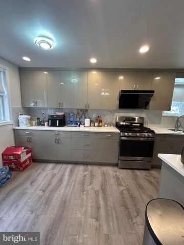 830-00 PINE HILL RD, Philadelphia, PA 19115