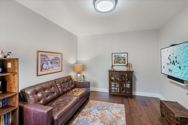 2802 Kinsington Circle 27-4, Weston, FL 33332