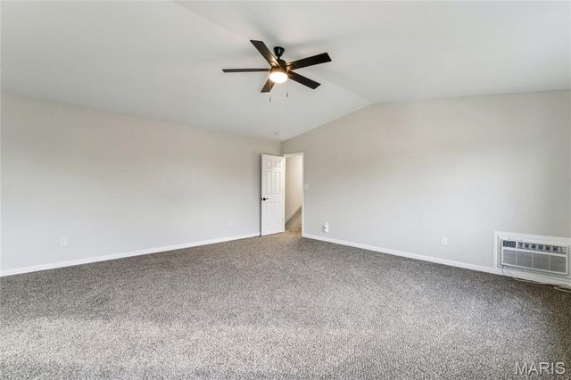 2119 Dettmer Place, Hazelwood, MO 63031