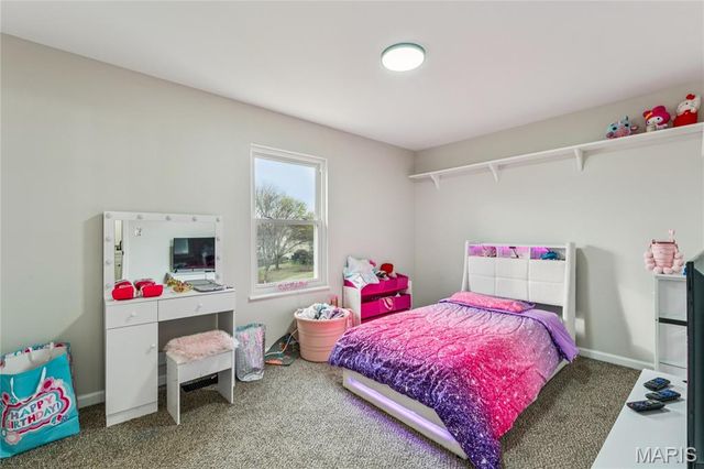 2119 Dettmer Place, Hazelwood, MO 63031