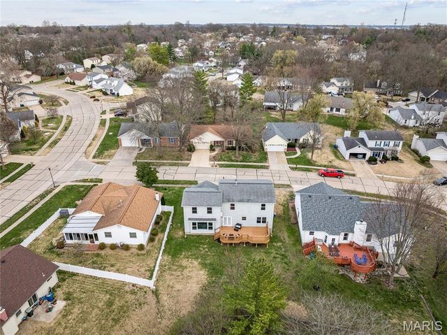 2119 Dettmer Place, Hazelwood, MO 63031