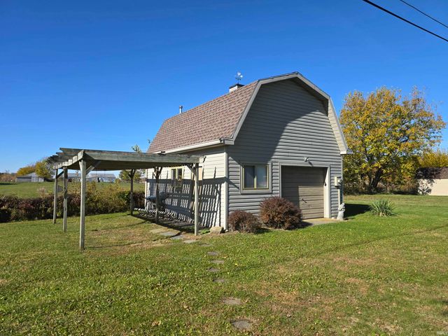 3551 S State Road 103, New Castle, IN 47362