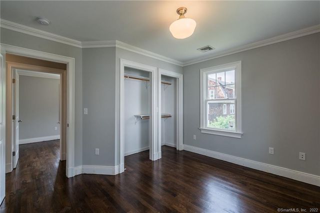 14 Rosemary Street, New London, CT 06320