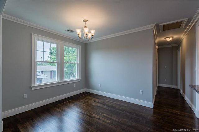 14 Rosemary Street, New London, CT 06320