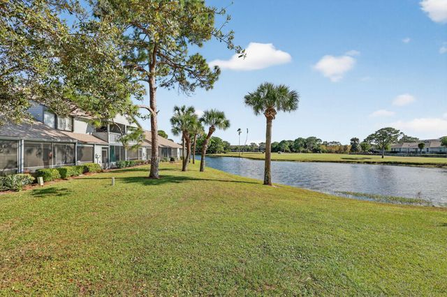 6184 SE Georgetown Place, Hobe Sound, FL 33455