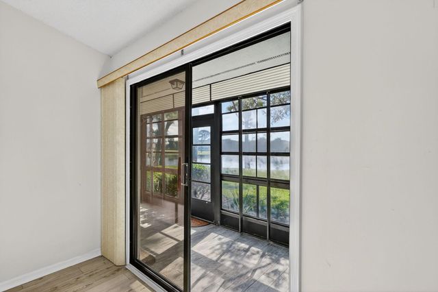 6184 SE Georgetown Place, Hobe Sound, FL 33455