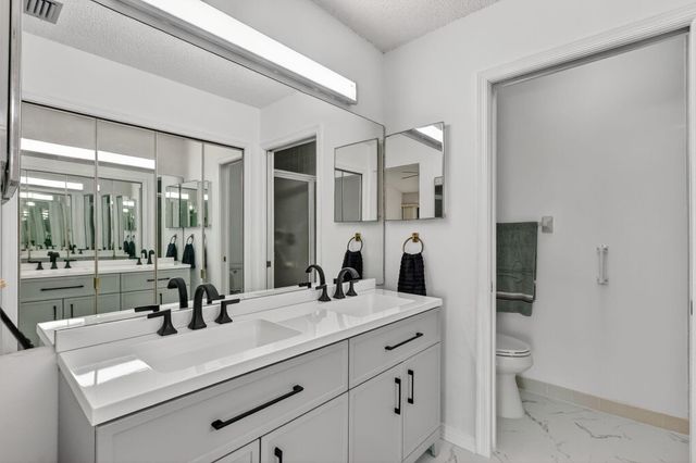 6184 SE Georgetown Place, Hobe Sound, FL 33455