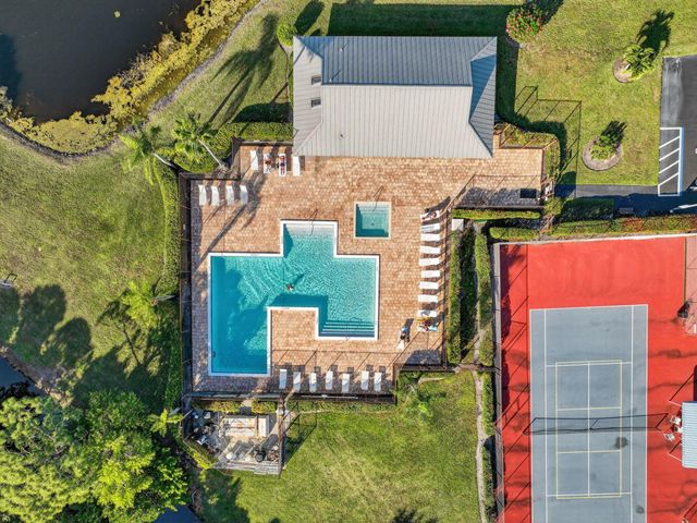 6184 SE Georgetown Place, Hobe Sound, FL 33455