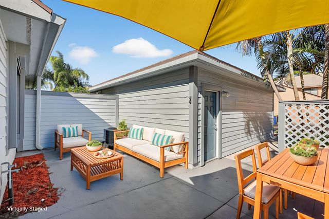 6184 SE Georgetown Place, Hobe Sound, FL 33455