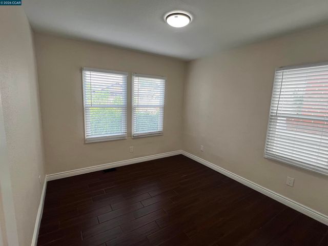 2824 23rd Avenue, Oakland, CA 94606