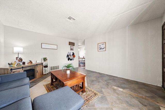 28275 Harrison Road, Macomb, OK 74852