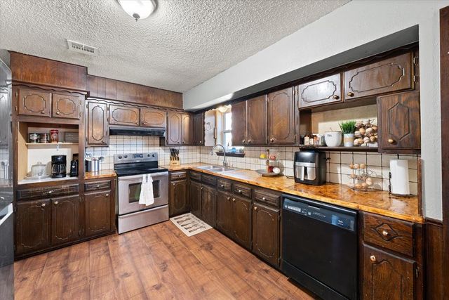 28275 Harrison Road, Macomb, OK 74852