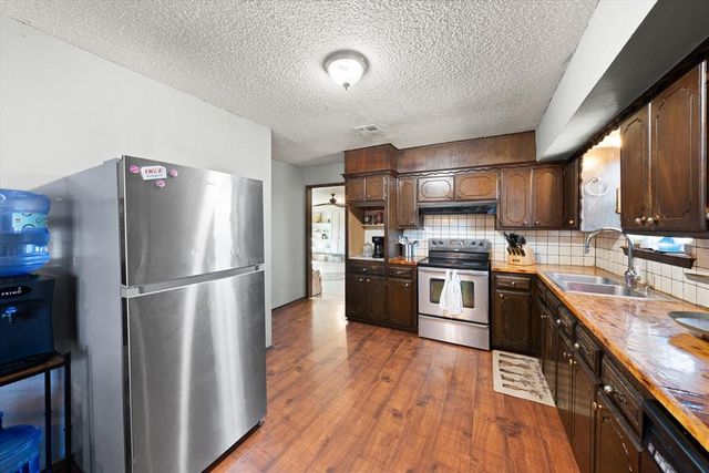 28275 Harrison Road, Macomb, OK 74852