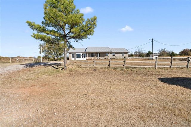 28275 Harrison Road, Macomb, OK 74852
