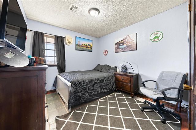 28275 Harrison Road, Macomb, OK 74852