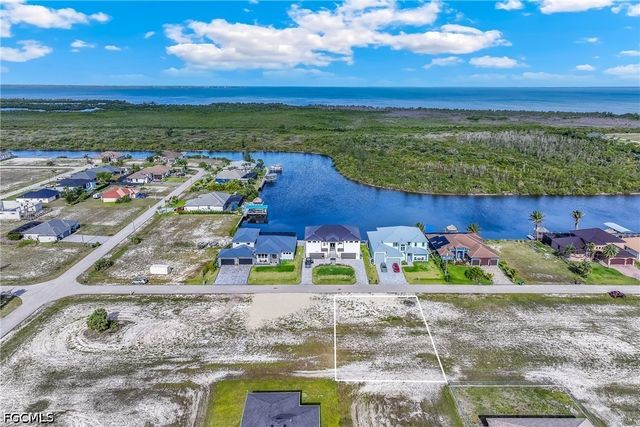 3431 NW 46th PL, Cape Coral, FL 33993