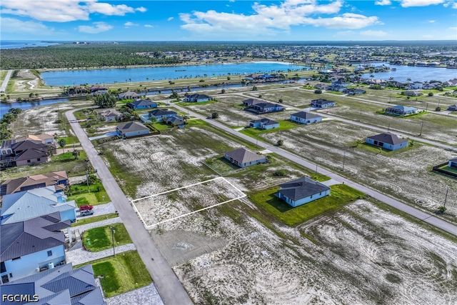 3431 NW 46th PL, Cape Coral, FL 33993