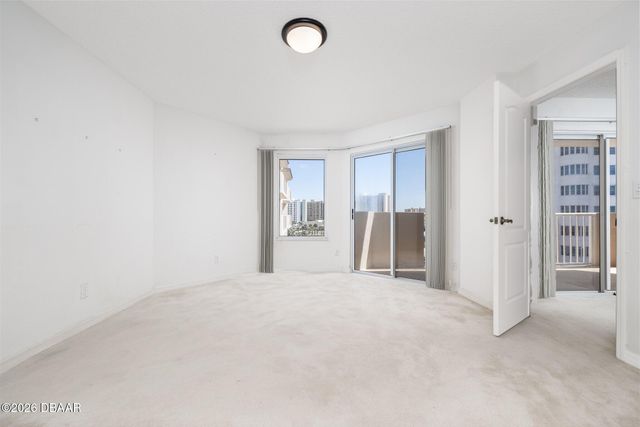 3 Oceans West Blvd Apt 7C1, Daytona Beach Shores, FL 32118