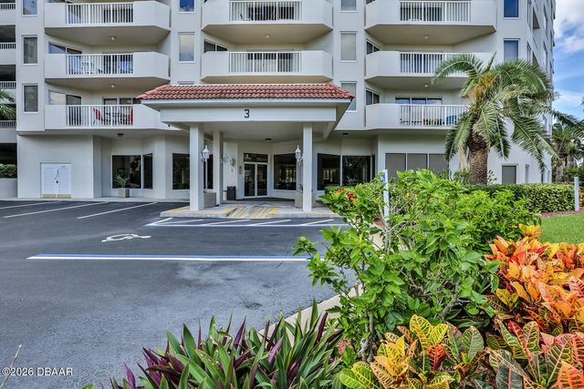 3 Oceans West Blvd Apt 7C1, Daytona Beach Shores, FL 32118