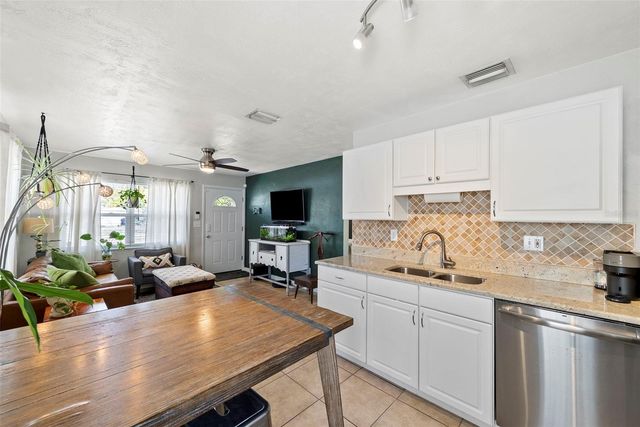 5314 6TH AVENUE S, St Petersburg, FL 33707