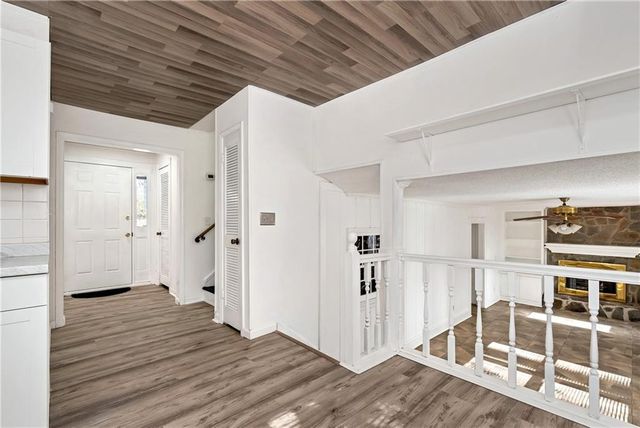 4168 Rocky Ledge Way, Snellville, GA 30039