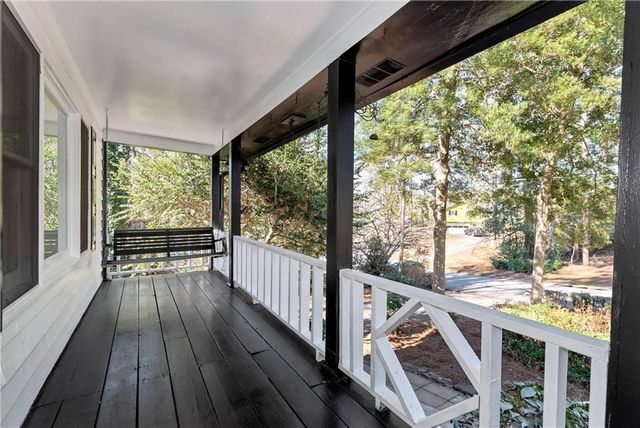 4168 Rocky Ledge Way, Snellville, GA 30039