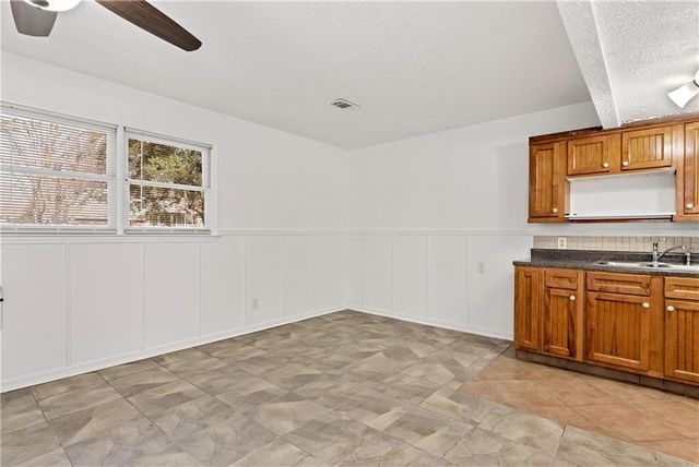 4168 Rocky Ledge Way, Snellville, GA 30039