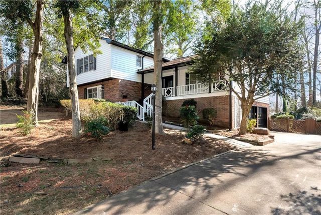 4168 Rocky Ledge Way, Snellville, GA 30039