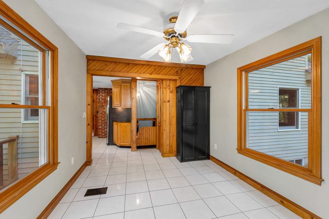 186 South Rd, Bedford, MA 01730