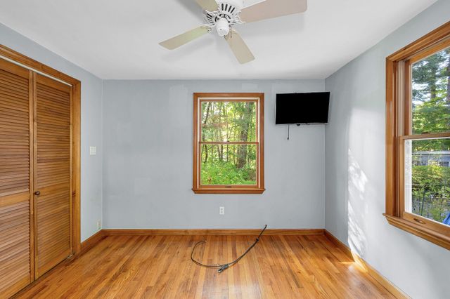 186 South Rd, Bedford, MA 01730