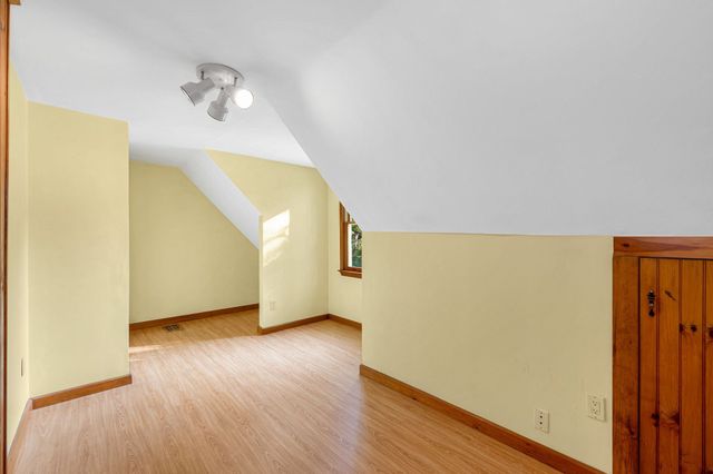 186 South Rd, Bedford, MA 01730