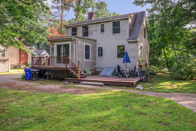 186 South Rd, Bedford, MA 01730
