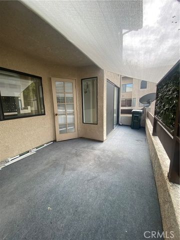 17 Rock Cliff Place, Pomona, CA 91766