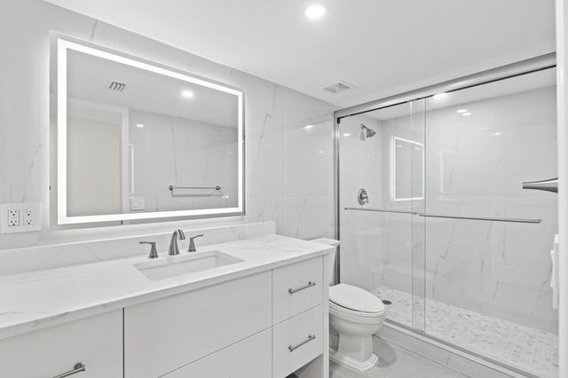 4600 Highway A1a None 206, Vero Beach, FL 32963