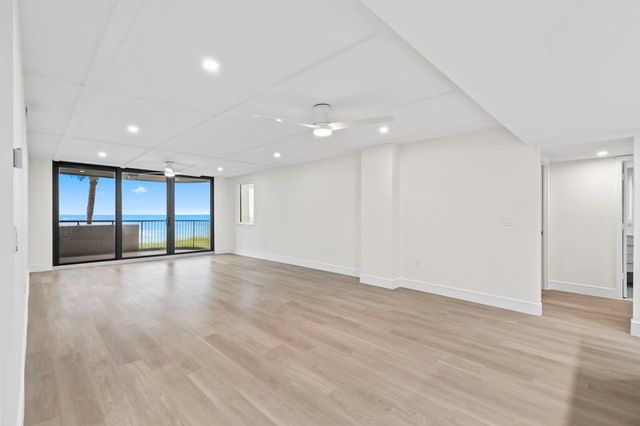 4600 Highway A1a None 206, Vero Beach, FL 32963