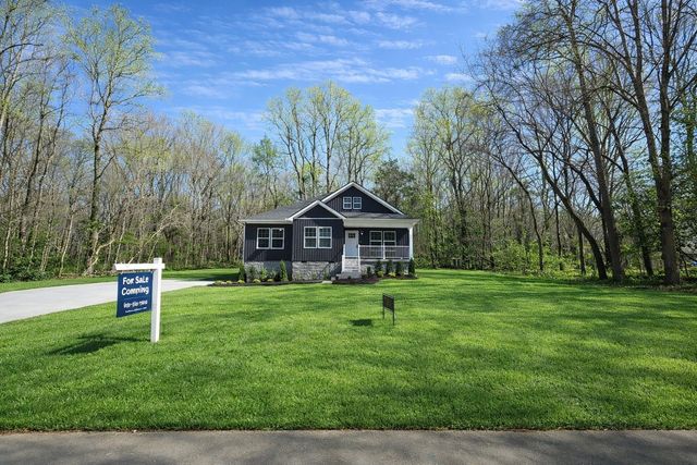 222 Todd St, Charlotte, TN 37036