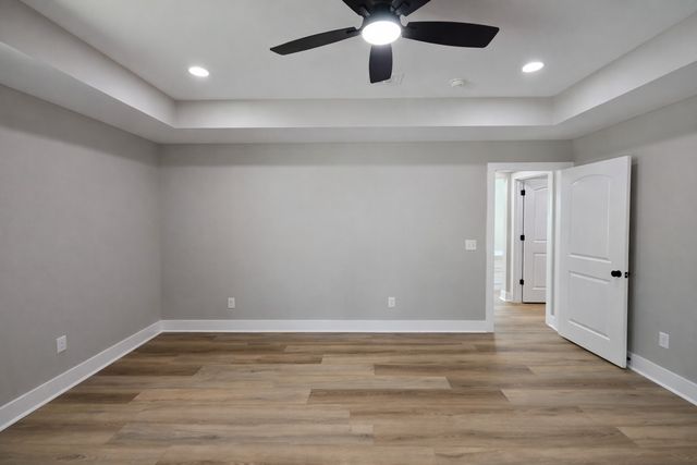 222 Todd St, Charlotte, TN 37036