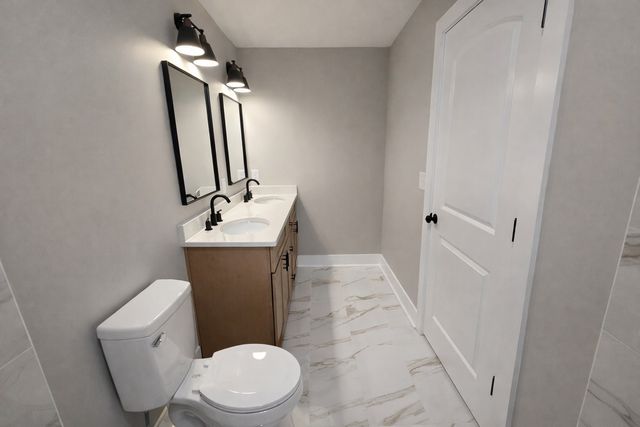 222 Todd St, Charlotte, TN 37036