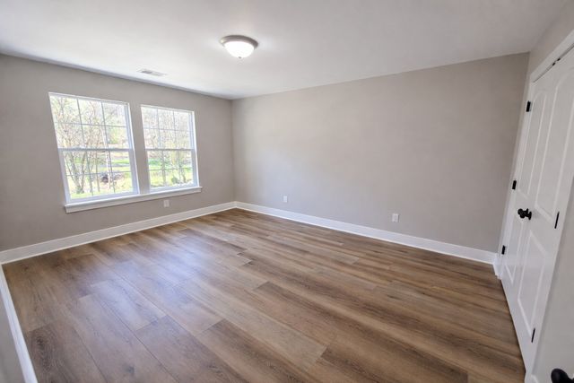 222 Todd St, Charlotte, TN 37036
