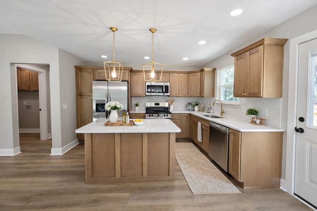 222 Todd St, Charlotte, TN 37036