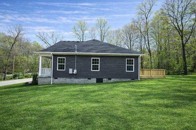 222 Todd St, Charlotte, TN 37036