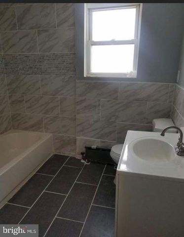 111 OAKLEY RD, Upper Darby, PA 19082