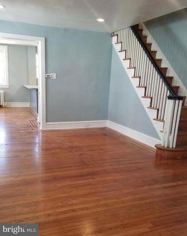 111 OAKLEY RD, Upper Darby, PA 19082