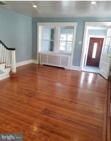 111 OAKLEY RD, Upper Darby, PA 19082