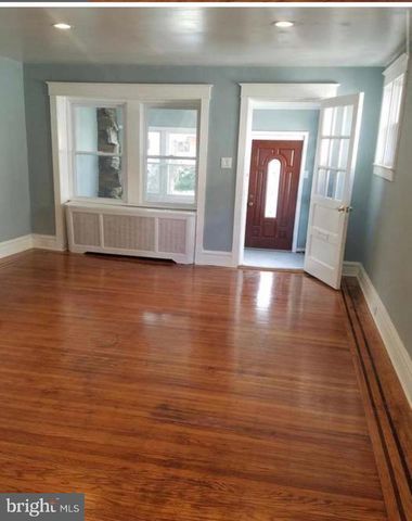 111 OAKLEY RD, Upper Darby, PA 19082