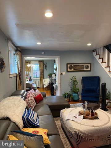 111 OAKLEY RD, Upper Darby, PA 19082